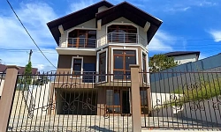 Дом с красивым видом