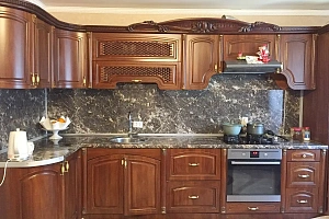 Домовладение с бассейном