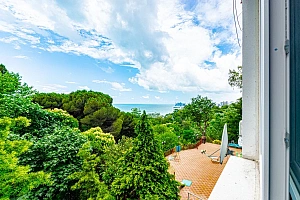 Великолепная квартира с прямым видом на море