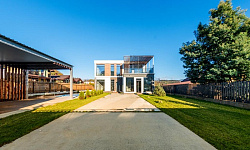 Новый дом с ремонтом 