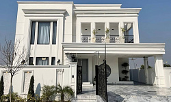 Вилла в классическом стиле в Золотом треуголь...