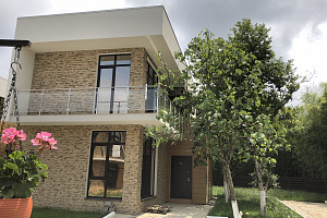 Уютный дом в закрытом коттеджном поселке.