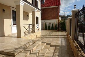 КОТТЕДЖ В ЦЕНТРЕ СОЧИ