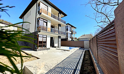 Новый стильный коттеджный поселок