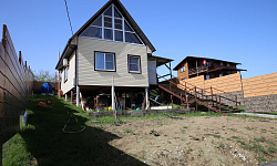 Уютный дом с видом на горы