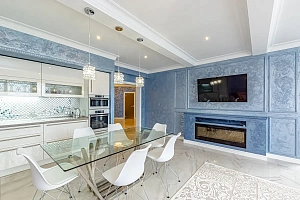 Трехкомнатная квартира для большой семьи рядо...