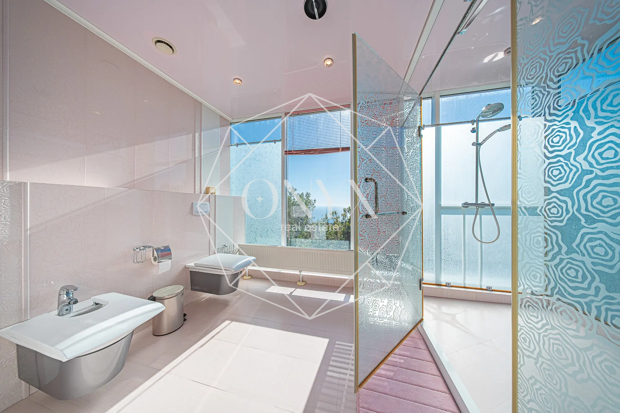 Изображение 12