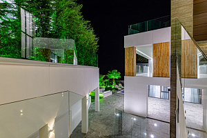 Прекрасный дом, для себя и для персонала