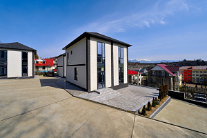 Коттеджный поселок в центре Адлера