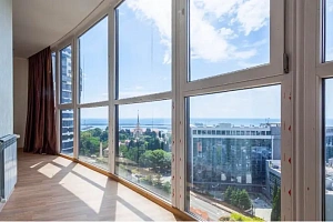 Квартира с видом на Морской порт