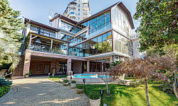 Вилла у моря