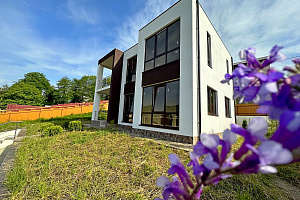 Дом с видом на горы