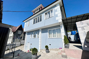 Уютный дом  с ремонтом в Хосте