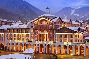 Доходная недвижимость в центре курорта Роха Х...