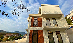 Новый дом в коттеджном поселке