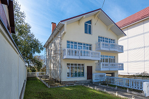 Отличный дом на Макаренко