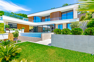 Премиальная вилла с видом на море