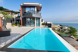 Дом с прекрасным видом подъездными путями