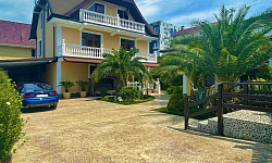 Дом с видом на море и горы!