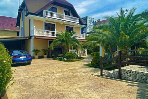 Дом с видом на море и горы!