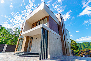 Роскошный дом с видом на долину в Мацесте