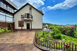 Уютный новый дом в Раздольном